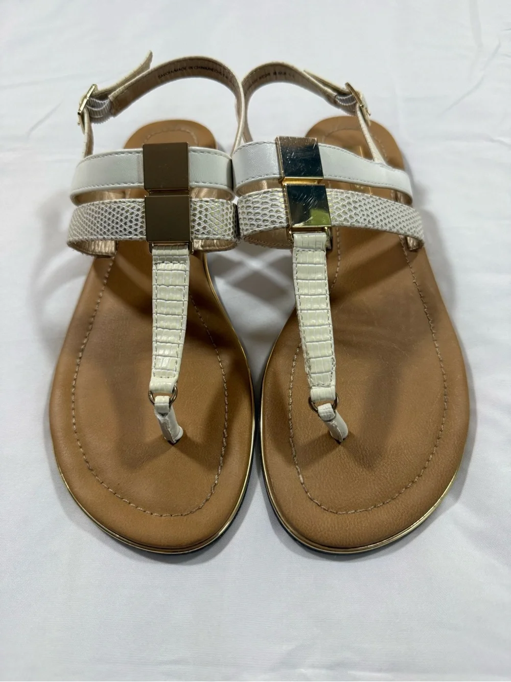 ALDO White Gold T-Strap Thong Sandals Women’s Size 8